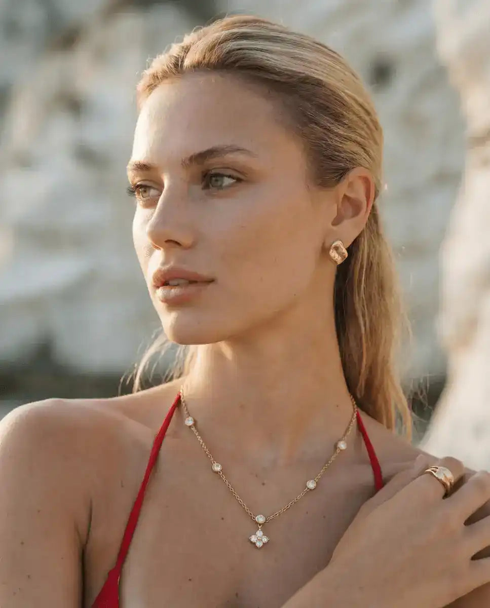 aphoriah Rivière® Flower Necklace